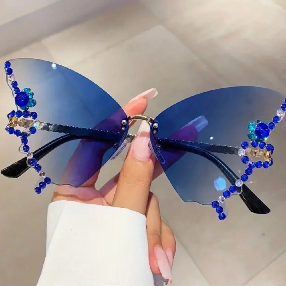 Sold!Women's Fashion Large Rimless Rhinestone Butterfly Sunglasses- Gradient